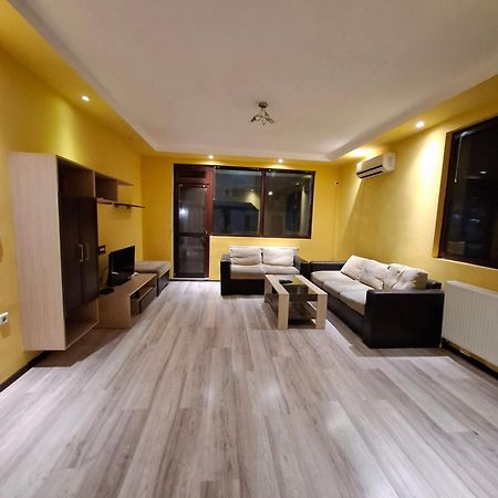 Apartament La Vie Opanets Zewnętrze zdjęcie